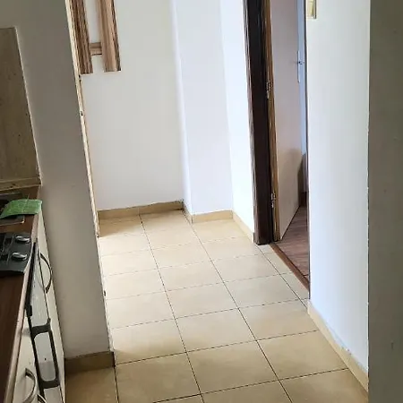 Cozy Chill Spot In The Heart Of Apartman