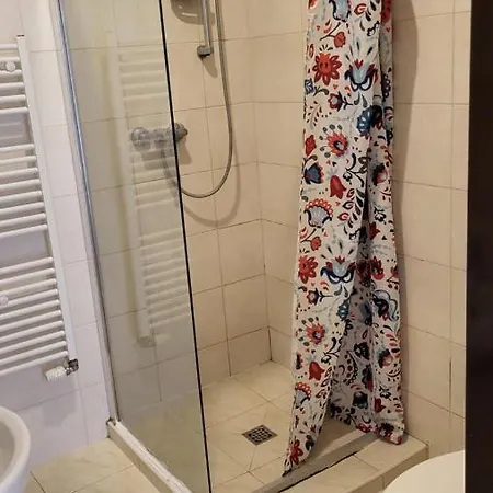 Cozy Chill Spot In The Heart Of Lägenhet