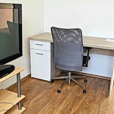 Cozy Chill Spot In The Heart Of Apartman *