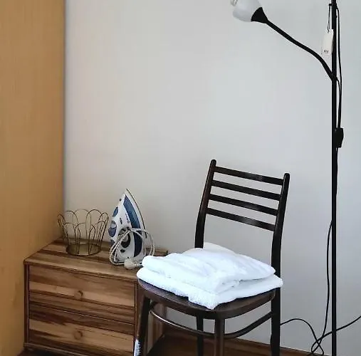 Cozy Chill Spot In The Heart Of شقة براتسيلافا